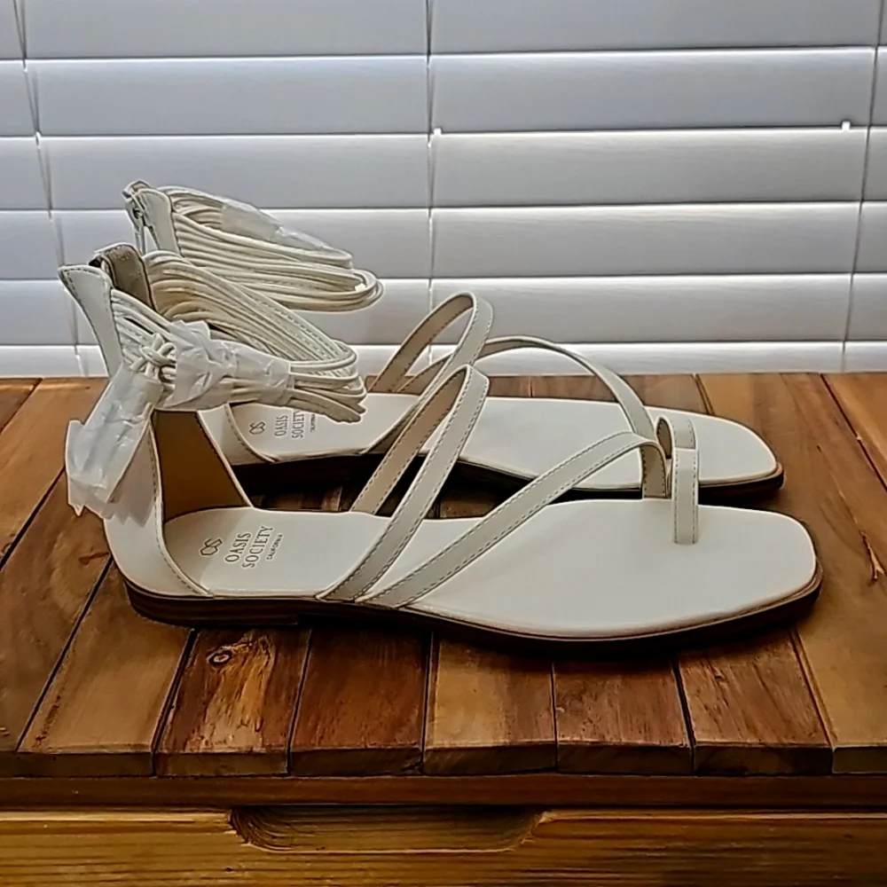 The Abril - Strappy Ankle Wrap Sandal Women's Size 8